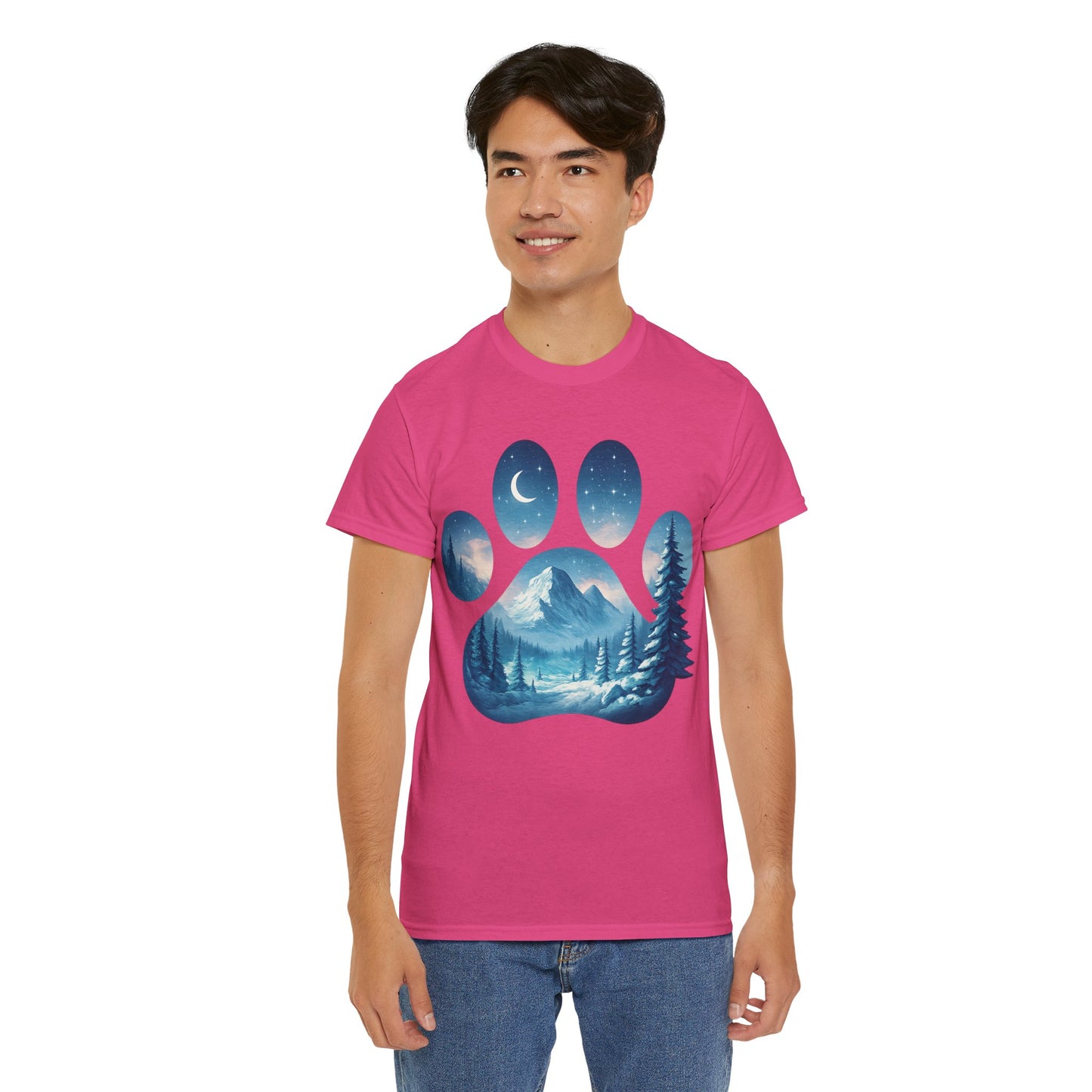 Nature-Inspired Paw Print Tee, Ideal for Pet Lovers, Perfect Gift for Birthdays, Relaxed Fit, Outdoor Adventures, Eco-Friendly